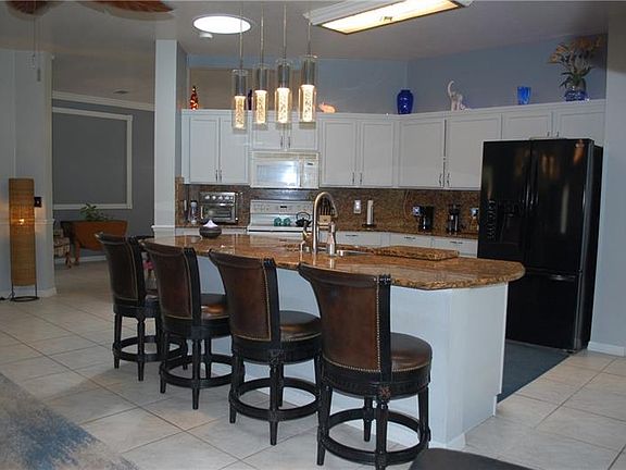 3rd image of 1704 Brookstone Way