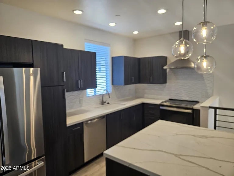 264 S Roosevelt St — Photo 10