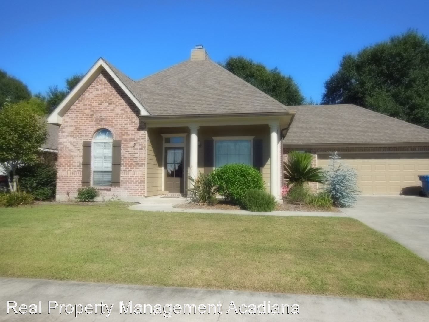 312 N Lakepointe Dr, Lafayette, LA 70506 Zillow