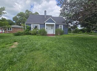 236 S Quentin Rd, Newark, OH 43055