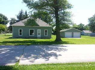500 Maple St, Henderson, IA 51541