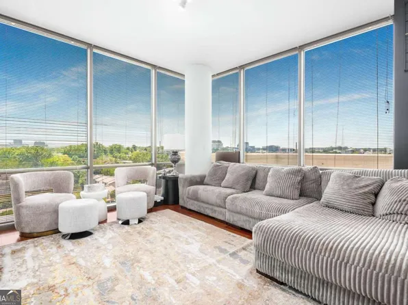 270 17th St NW Unit 813, Atlanta, GA 30363