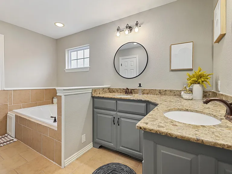 4198 W Bradstreet Ln — Photo 12