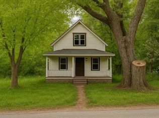 18 Summit Ave, Monticello, NY 12701