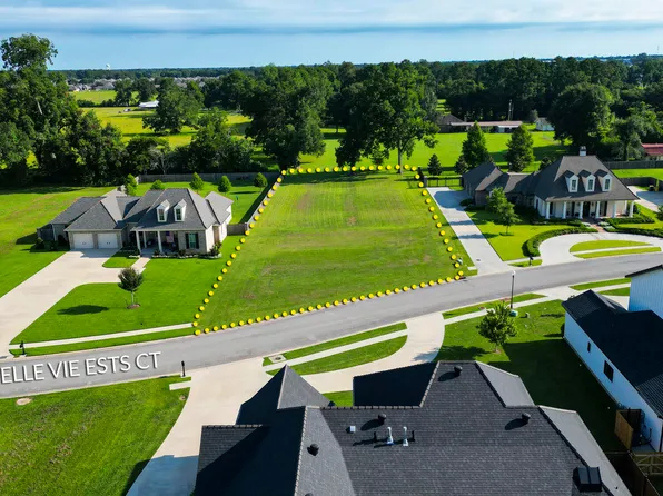 114 Belle Vie Estates Ct, Lafayette, LA 70507