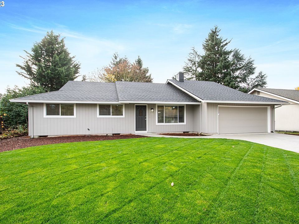 1st image of 417 NW 84th Cir