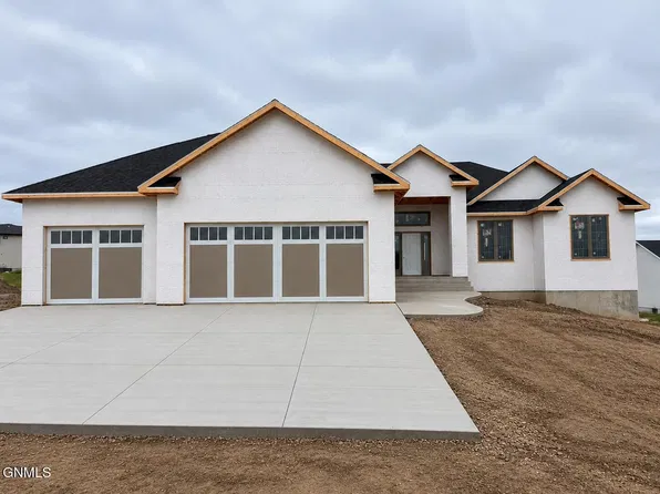 2619 Frisco Way, Bismarck, ND 58503