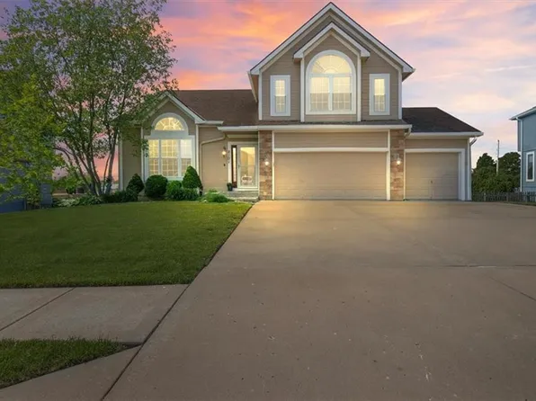 8101 NE 108th Ter, Kansas City, MO 64157