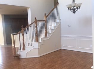 417 Poplar Ln E, Irving, TX 75063