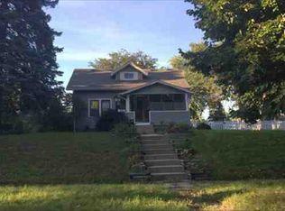 320 6th St W, Hastings, MN 55033