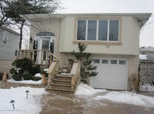 257 Edgegrove Ave, Staten Island, NY 10312