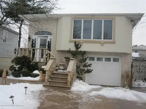 257 Edgegrove Ave, Staten Island, NY 10312