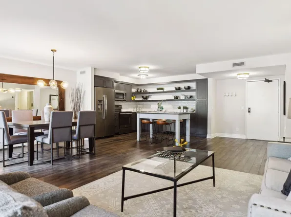 7220 York Ave S APT 117, Edina, MN 55435