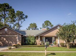 8263 Spencers Trace Dr, Jacksonville, FL 32244