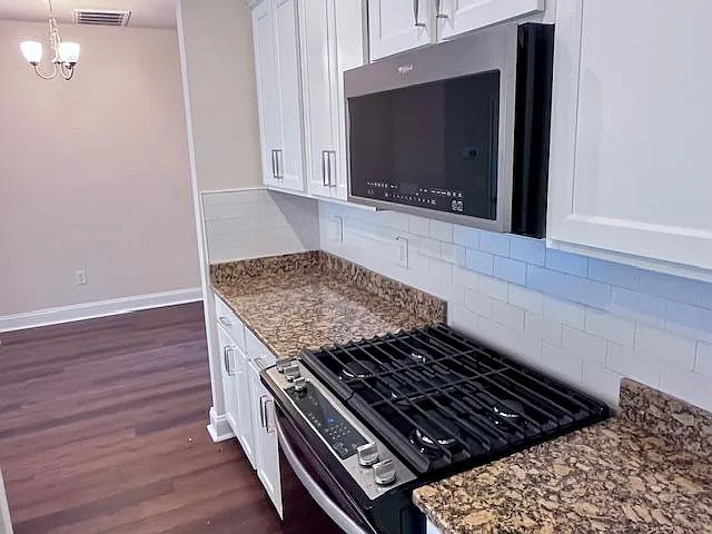 125 Woodford Reserve Ct — Photo 7