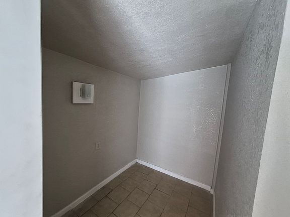 2nd image of 115 Caldwell St APT 5