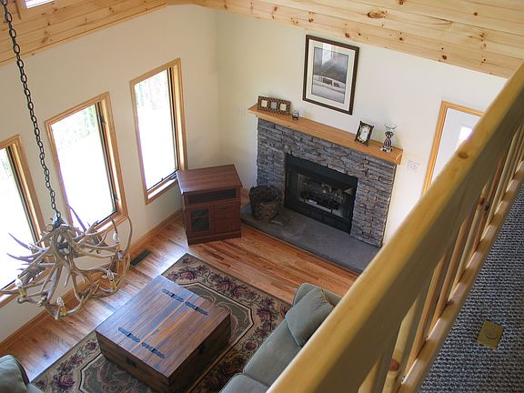 5th image of 315 Knob Dr