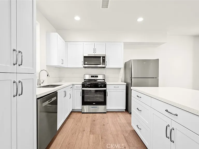 9613 Juniper Ave #19 — Photo 6