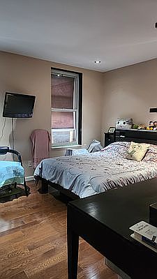 5th image of 123A Chrystie St #3B