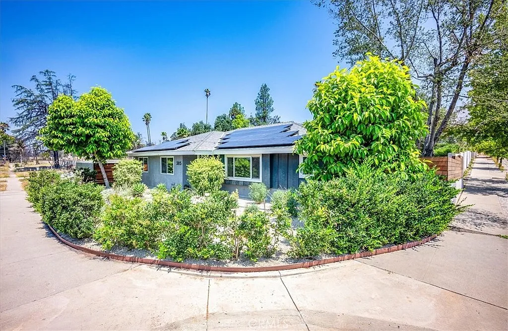 4 bed, 1956 sqft, $6,000 — Photo 2