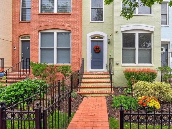 814 3rd St SE, Washington, DC 20003