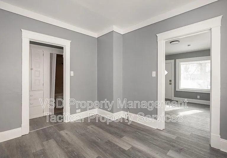 11429 Lardet Ave #DOWN — Photo 4