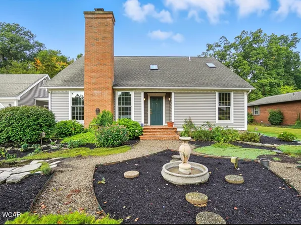 2511 Debbie Dr, Lima, OH 45807