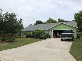 117 La Playa Ln, Sebastian, FL 32958