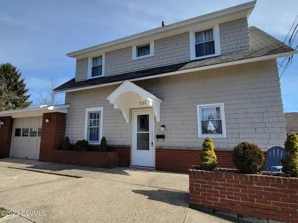 221 Christian St, Nanticoke, PA 18634