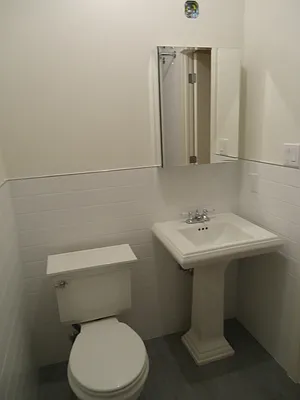 Rented by Silverstone Group USA Corp. | media 10