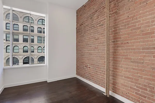 Rented by Brighton Management | media 9