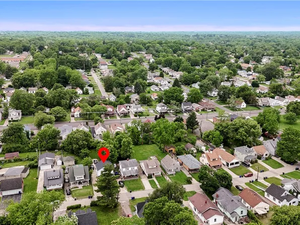 323 Roxbury Rd, Dayton, OH 45417