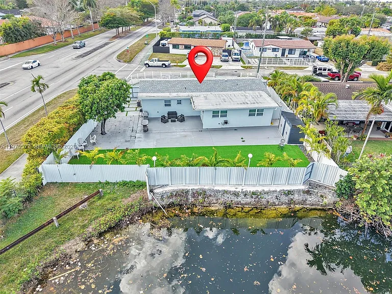5521 SW 104th Ave — Photo 27