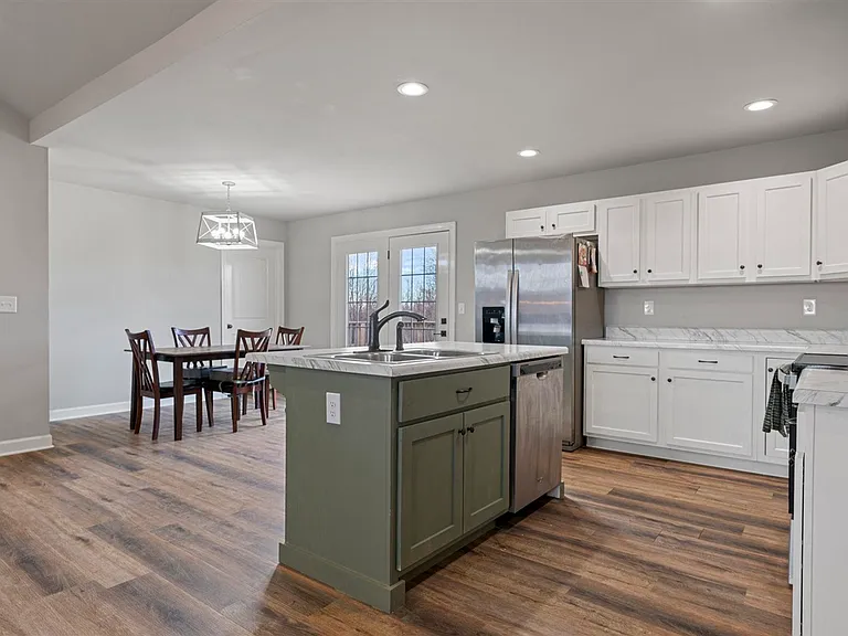 8319 Highland Lick Rd — Photo 4