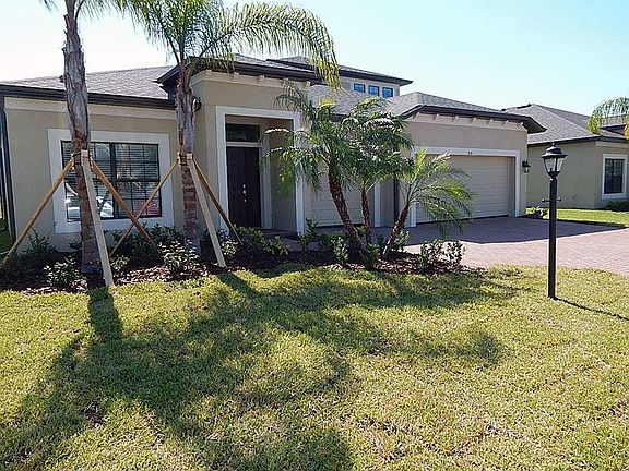 Located on 0056 in Brookside Estates in Bradenton, FL