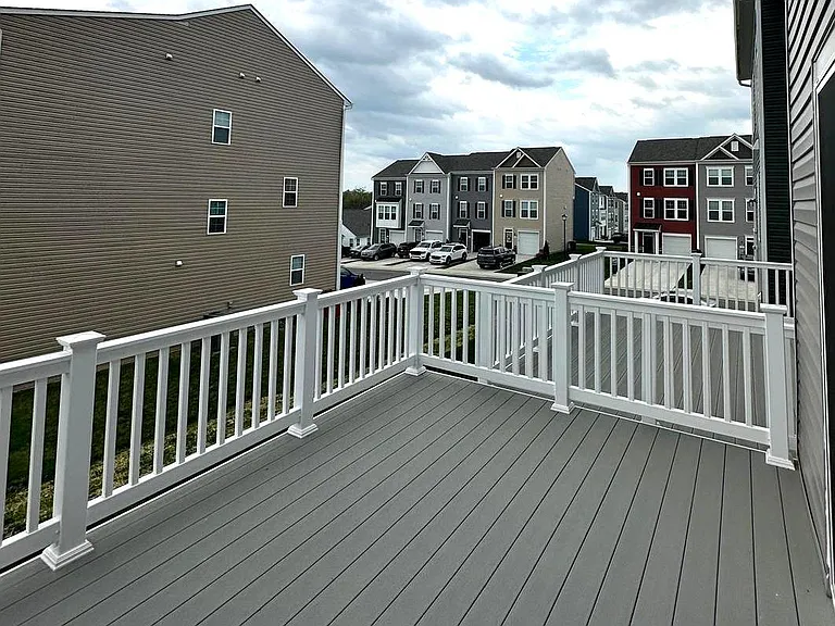 93 Stafford Pl — Photo 32
