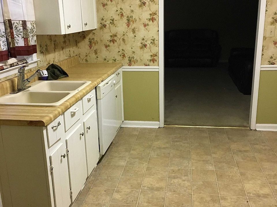 2nd image of 5859 Green Hill Dr