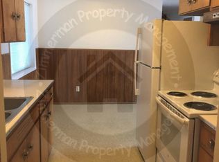 570 N Bertelsen Rd, Eugene, OR 97402