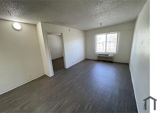 1st image of 363 E Gilbert St APT 312