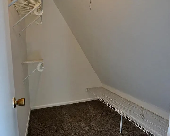 32 Woodland Ave #B — Photo 7
