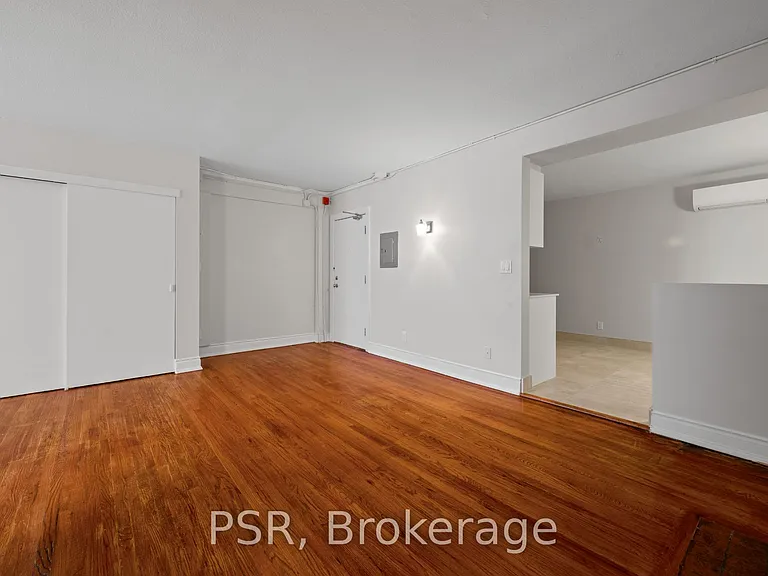 8 Saint Thomas St #45 — Photo 10