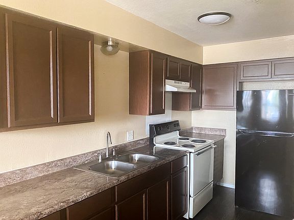 4th image of 2806 SW 28th Ave #1B-1Ba-780Sqft