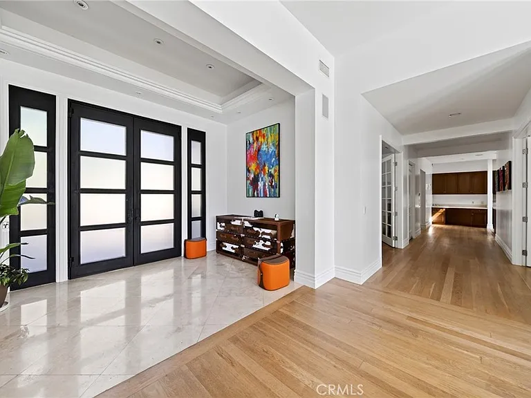 1625 Loma Vista Dr — Photo 5