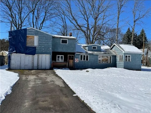 230 Rogene St, Rochester, NY 14616
