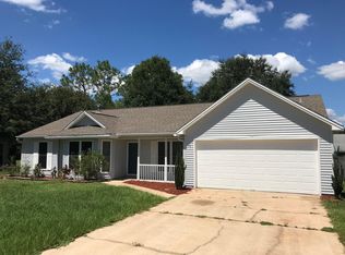 114 Hollow Cv, Crestview, FL 32539