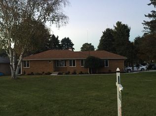 695 Swartz Rd, Akron, OH 44319