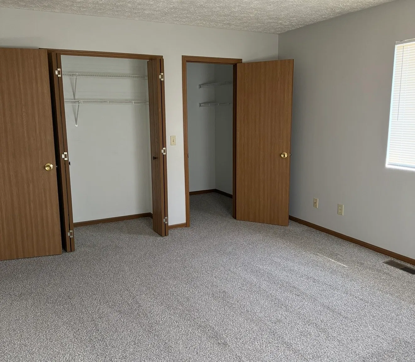 6552 Wise Ave NW — Photo 1