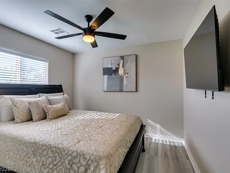 11083 Ketchikan St — Photo 29
