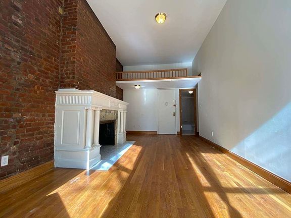 3rd image of 317 W 107th St APT 1A