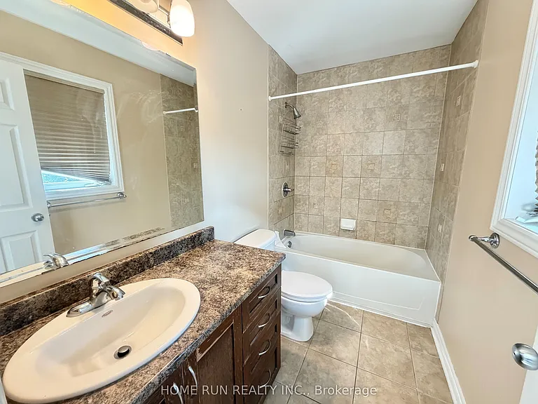 114 Glendore St — Photo 28